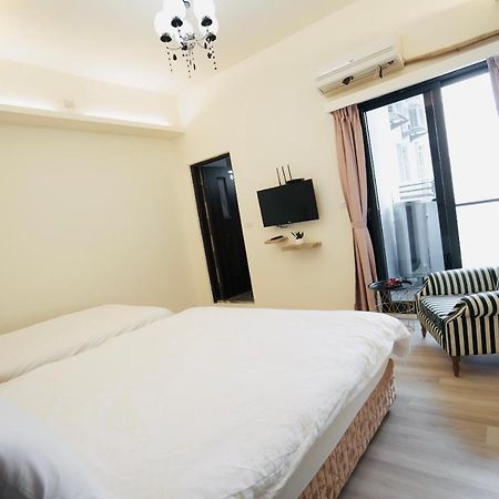 麥空間文創旅店 it's Mine Hostel（電梯文旅） T'ai-tung Exterior foto