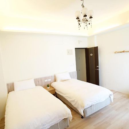 麥空間文創旅店 it's Mine Hostel（電梯文旅） T'ai-tung Exterior foto