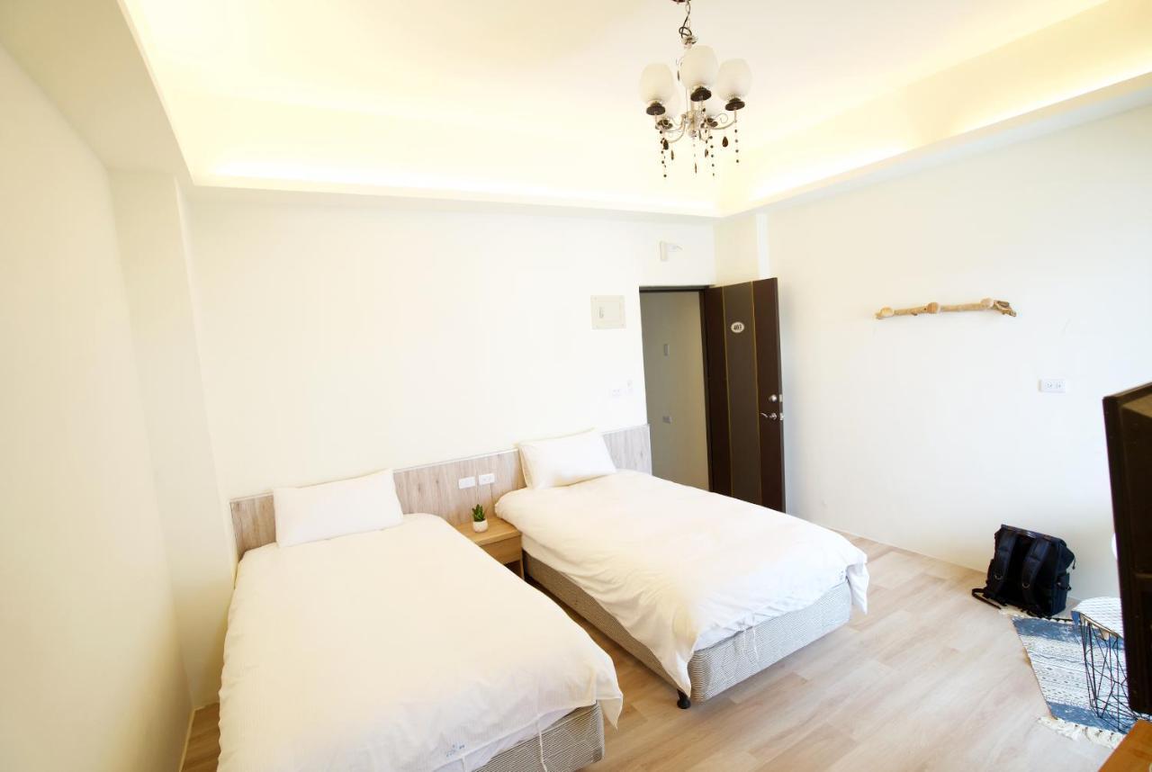 麥空間文創旅店 it's Mine Hostel（電梯文旅） T'ai-tung Exterior foto