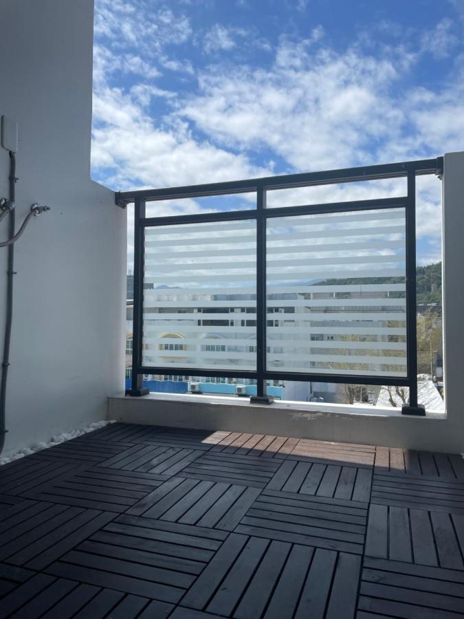 麥空間文創旅店 it's Mine Hostel（電梯文旅） T'ai-tung Exterior foto